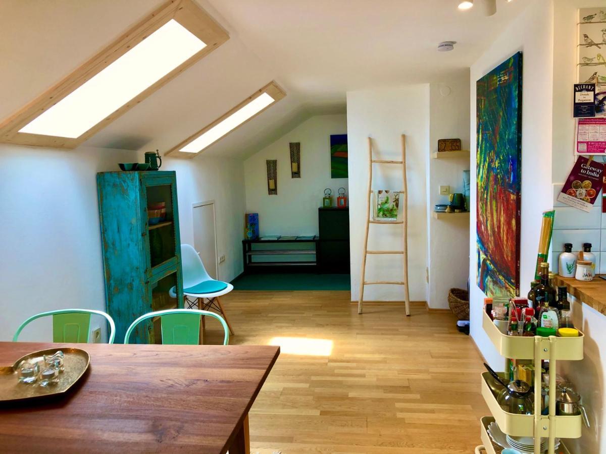 Charmante Ferienwohnung Mit Balkon Im 5-Seen-Land Hechendorf am Pilsensee Екстериор снимка