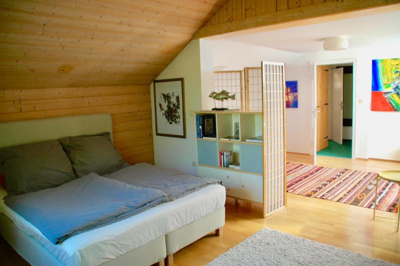 Charmante Ferienwohnung Mit Balkon Im 5-Seen-Land Hechendorf am Pilsensee Екстериор снимка