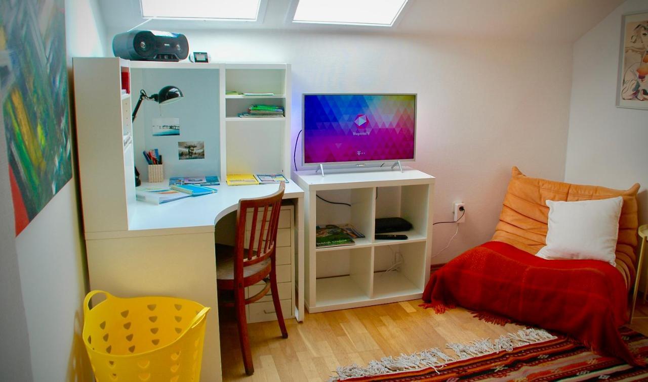Charmante Ferienwohnung Mit Balkon Im 5-Seen-Land Hechendorf am Pilsensee Екстериор снимка